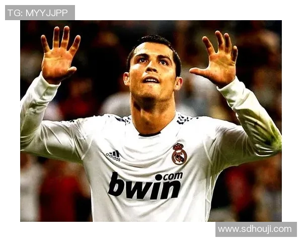 足球明星正畸前后对比照揭秘他们的笑容变化与成长历程 足球明星正畸前后对比照揭秘他们的笑容变化与成长历程