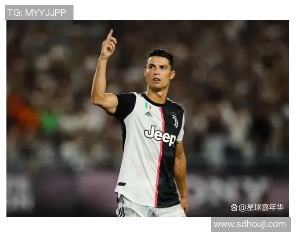 韩国足球明星精彩瞬间挂图展示与球迷互动的完美结合 韩国足球明星精彩瞬间挂图展示与球迷互动的完美结合