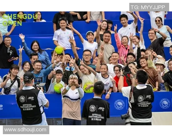 成都网球队在大师赛中的耐力考验与精彩表现分析 成都网球队在大师赛中的耐力考验与精彩表现分析