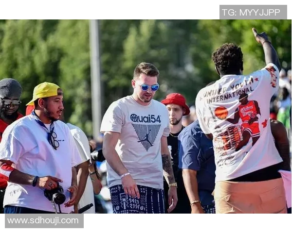 成都篮球队在欧锦赛积分榜上以69分稳居第一名展现强劲实力